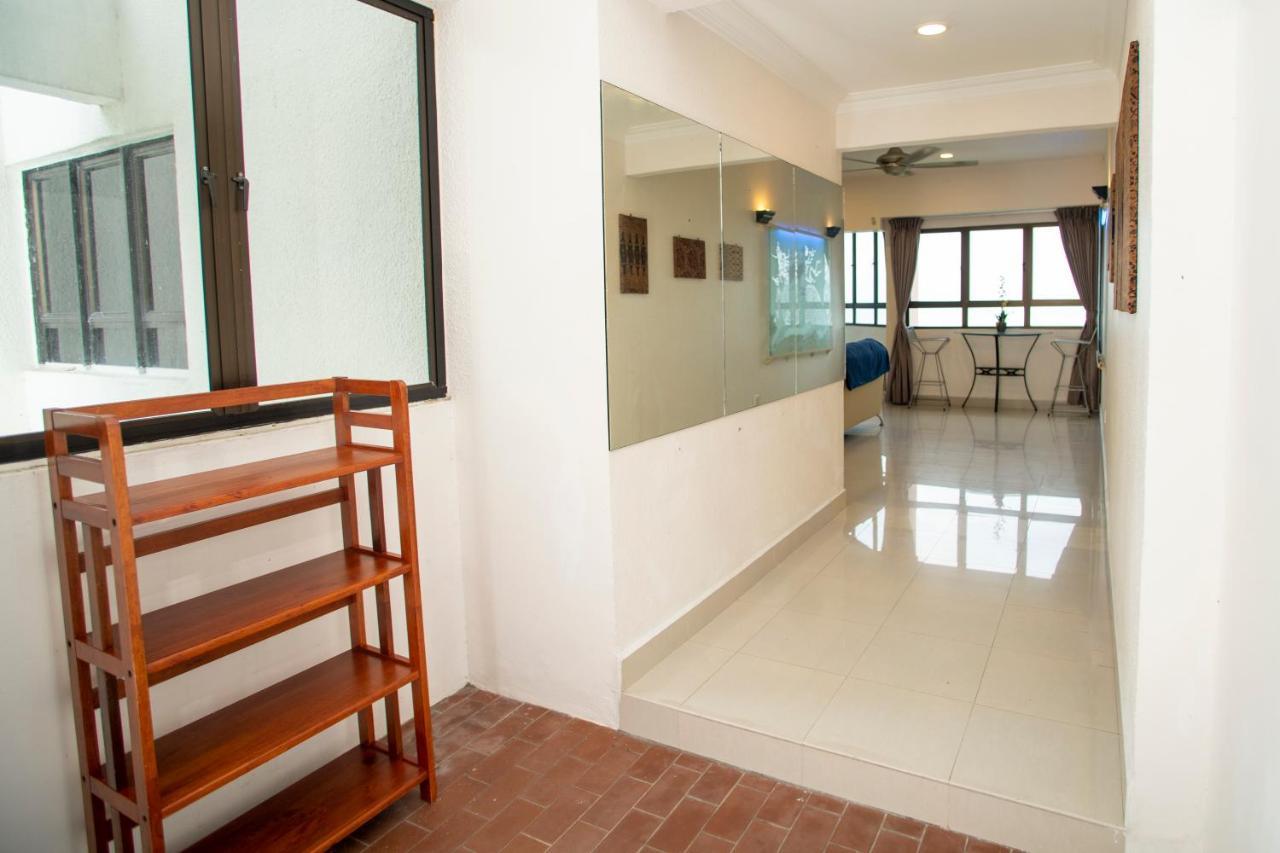 Sri Sayang Seaview Holiday Home Batu Feringgi Exterior foto